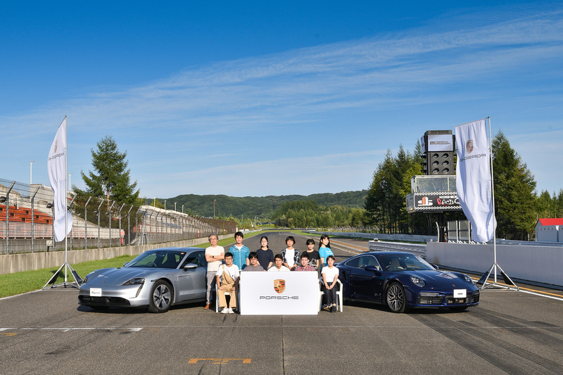 「LEARN with Porsche」のプログラムを完走