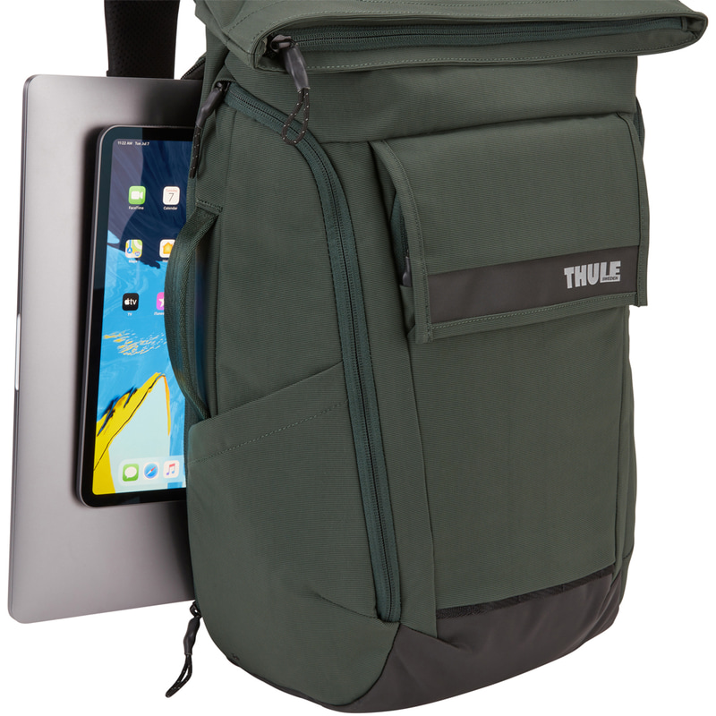 タブレット用スリーブが付いた高密度パッド入りPCポケット付き