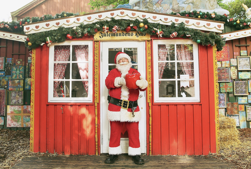 グリーンランド国際サンタクロース協会アジア唯一の公認サンタクロースが搭乗