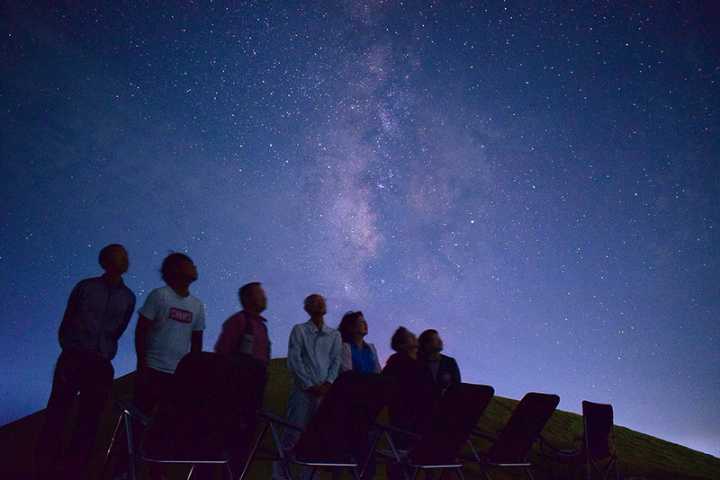 離島で見上げる星空は格別。天然のプラネタリウム体験をぜひ