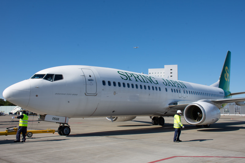 社名変更後初フライトは新ロゴ塗装の5号機（JA05GR）