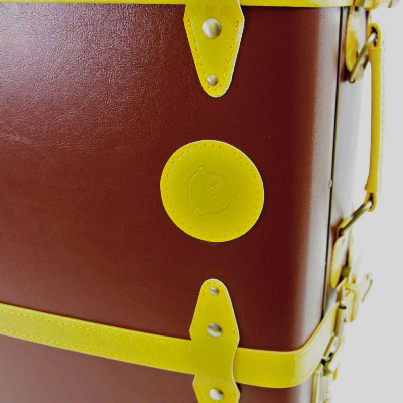 キイロイトリやコリラックマの柄をさりげなくデザイン