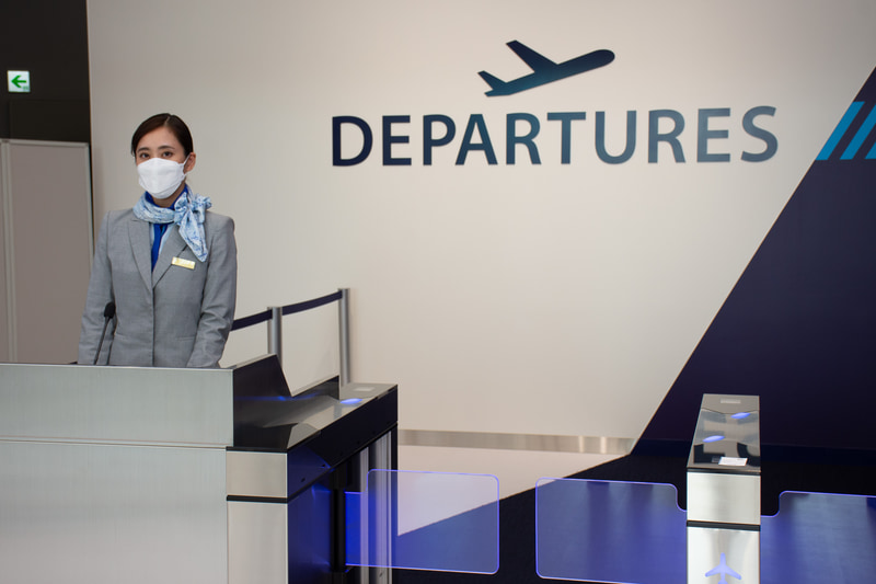 搭乗開始さながらのアナウンスでツアーがスタート