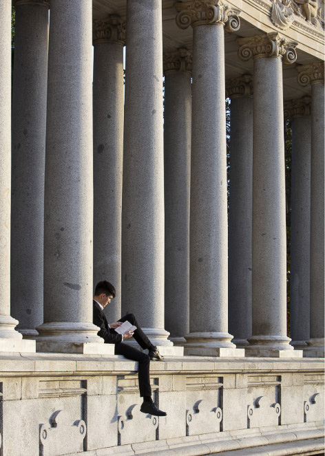Monumento al rey Alfonso XII（アルフォンソ12世のモニュメント）&copy;Amador Toril