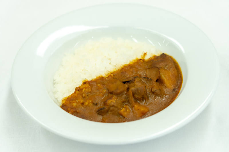 ラウンジ提供品 オリジナルチキンカレー