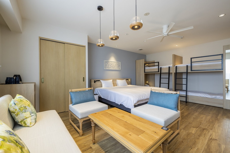 デラックスダブル＋ ロフトベット（40m<sup>2</sup>、最大6名）