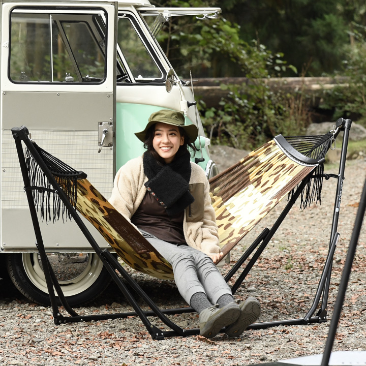 工具なしで設置・収納が可能