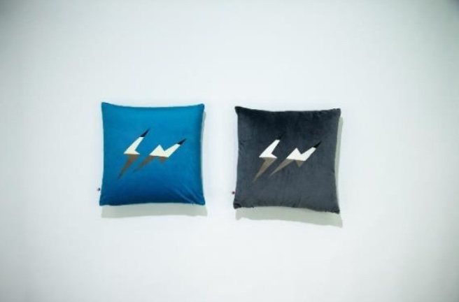 CUSHION（各6600円）