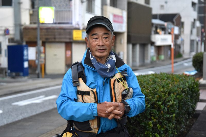 ガイドは「シーカヤック長崎」の岩永俊秀氏
