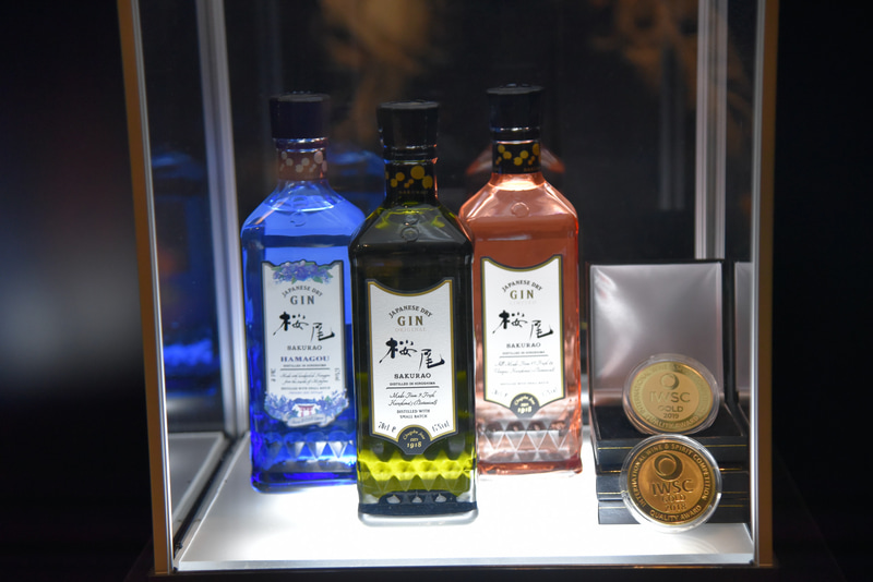 広島県産ネズの実を使ったジャパニーズドライジン「桜尾」シリーズ