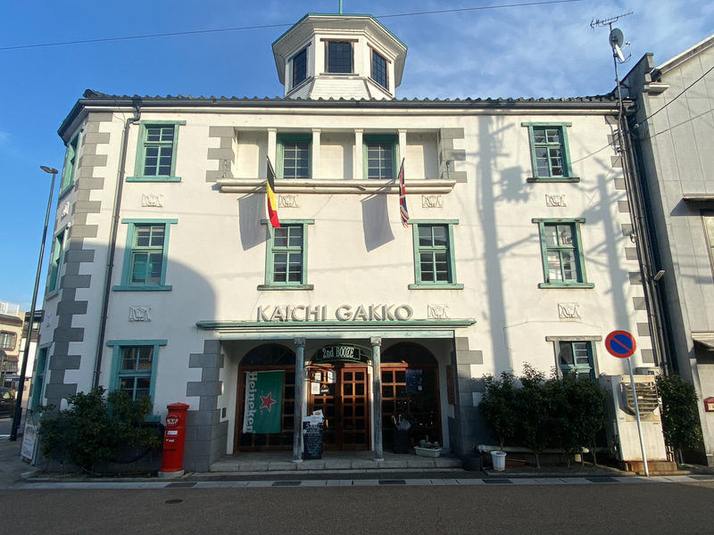 明治時代の洋風建築が目を引く旧開知学校