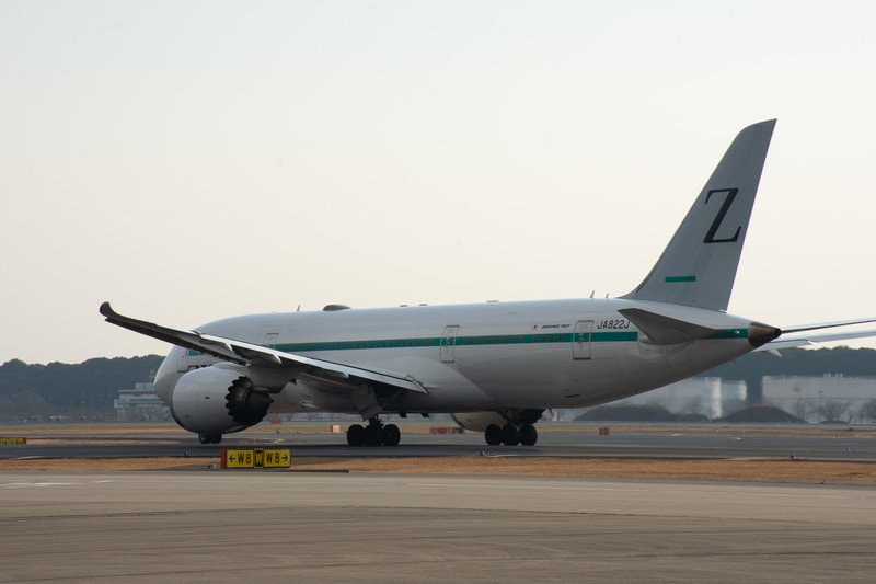 ZG24便が53名の乗客を乗せてロサンゼルスへ飛び立った