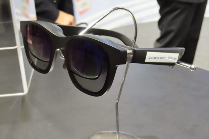 ドコモが販売する予定のARグラス