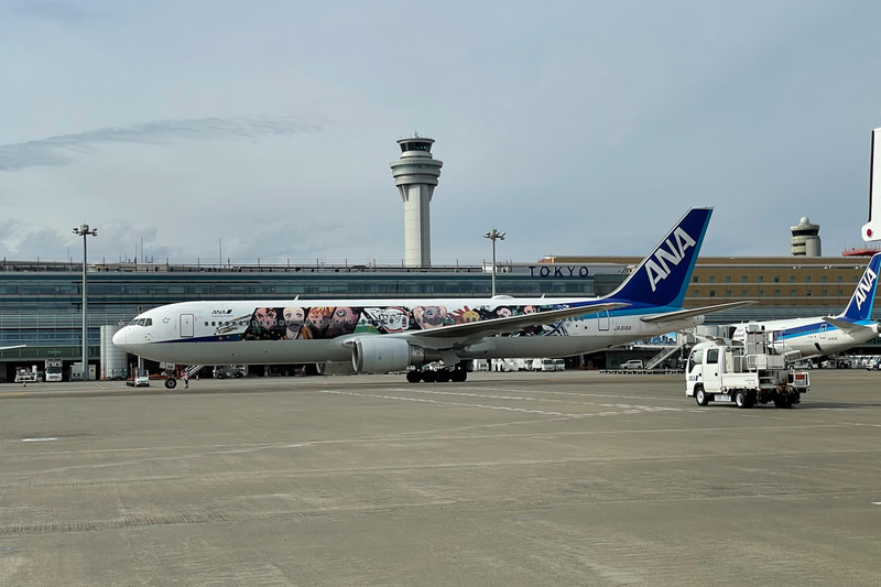 プッシュバック。ちょうど第2ターミナルを背にした位置に