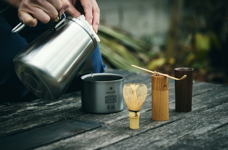 自然のなかで誰もが自由に一服できる