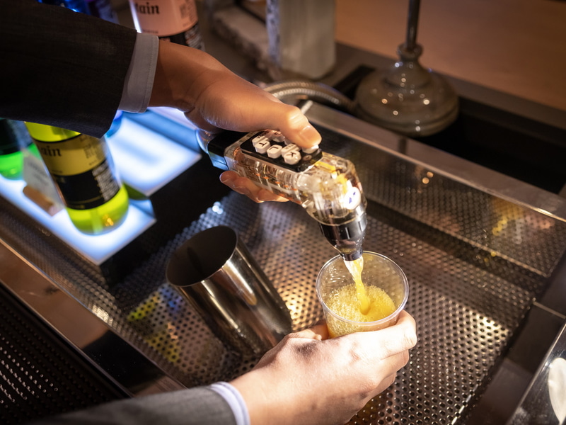 ウェルカムバー