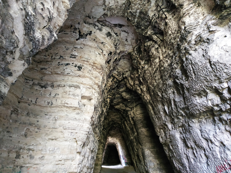 石膏切り出し場だったところ