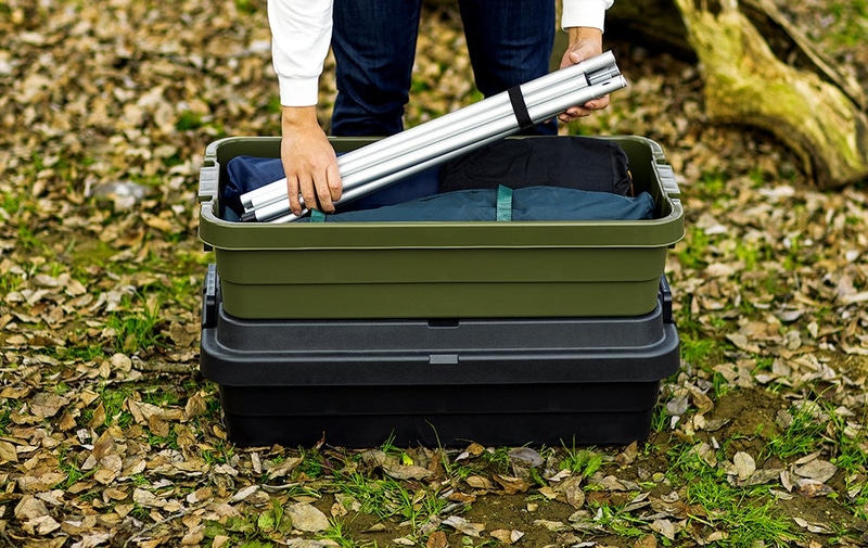 本体のサイズが浅く、細々したキャンプ用品を取り出しやすい