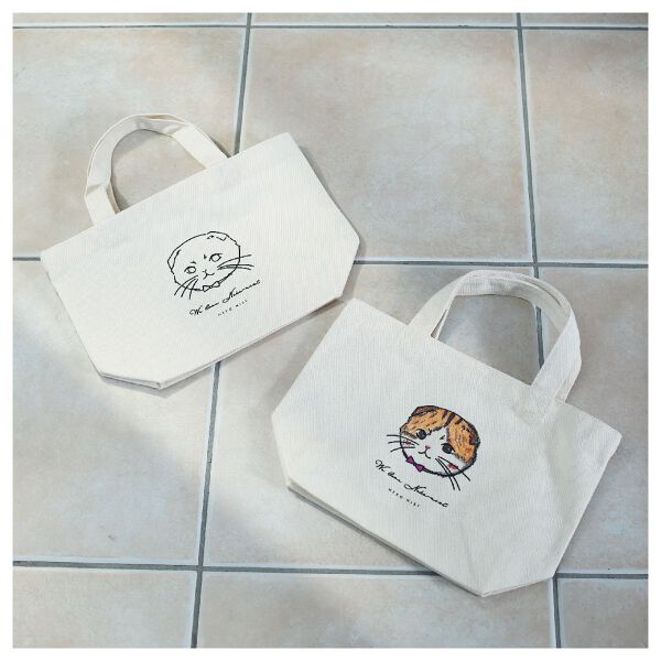 「うちの子そっくり」がつくれる！？ 塗り絵ミニトートバッグ（各2178円）