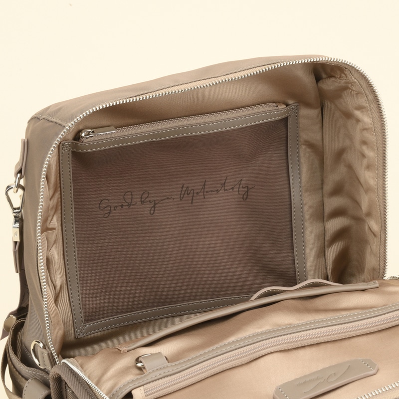 シースルーポケット