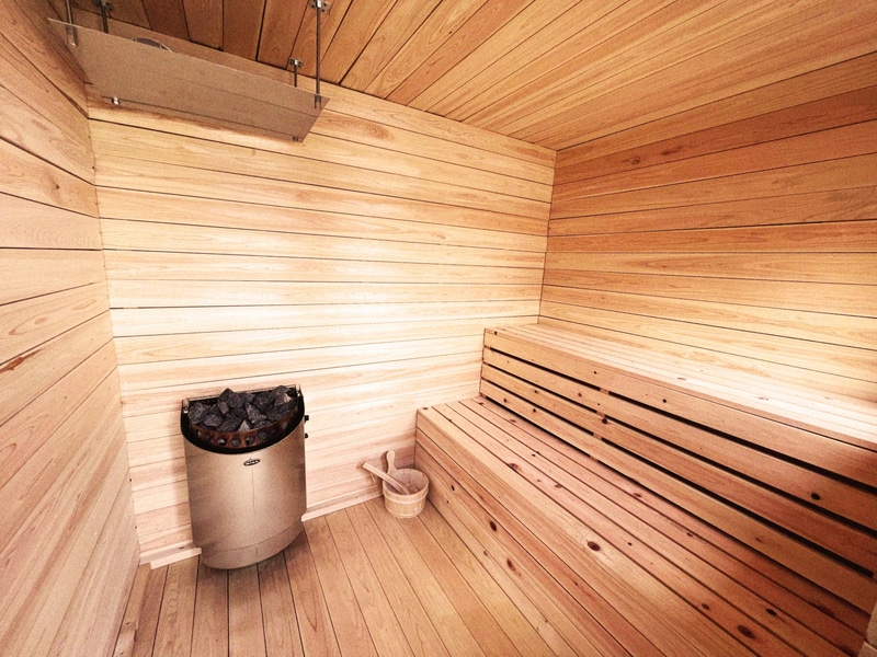 本格的な木造のロウリュサウナ