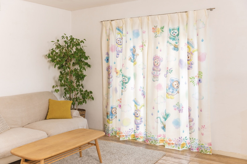 カーテン（1万2000円）