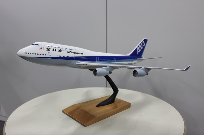 全日空ロゴのモデルプレーン
