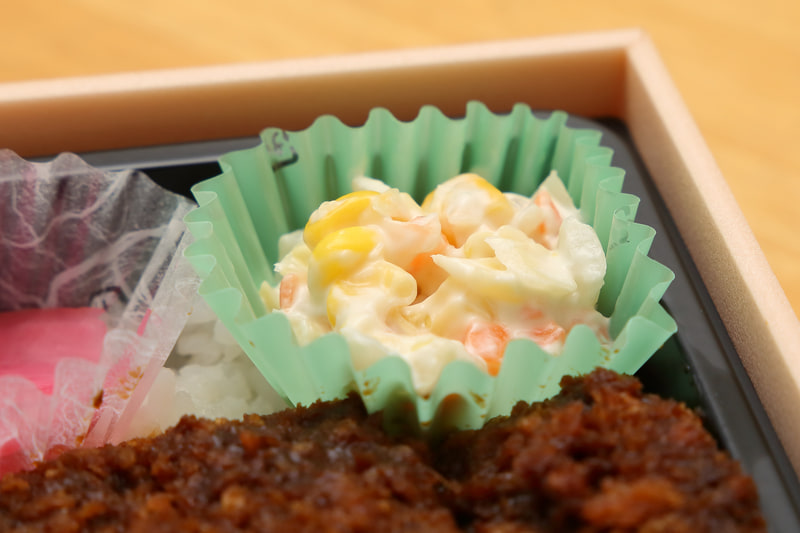 キャベツとコーンのコールスロー