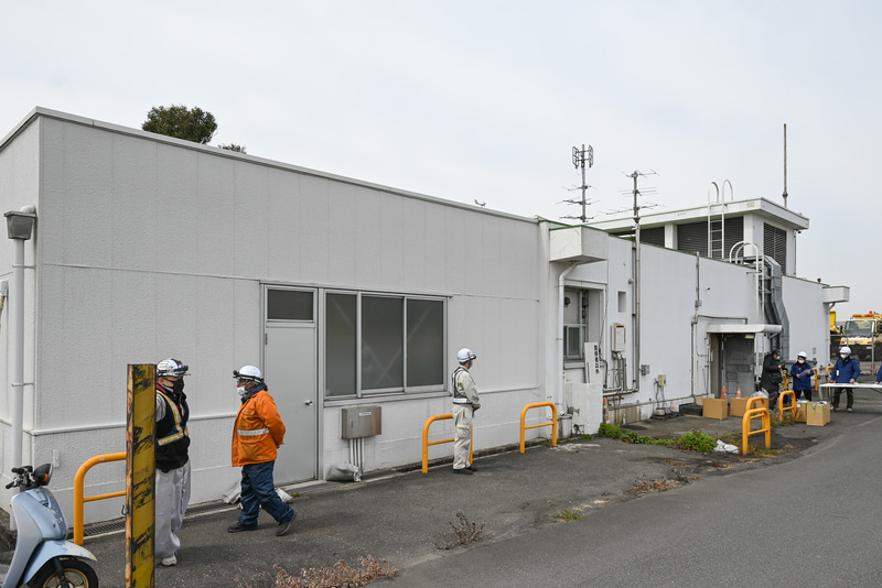 トンネル上に設置されている羽田換気所