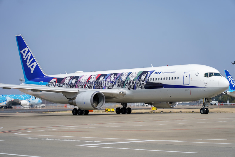 沖縄から成田空港に到着した「『鬼滅の刃』じぇっと -弐-」