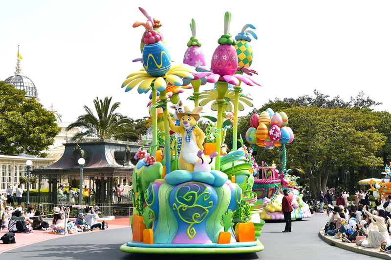 イースターバニーとして、ホワイトラビットやラビットたちがやってくる