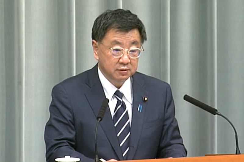 1日の入国者数上限を1万人に引き上げ