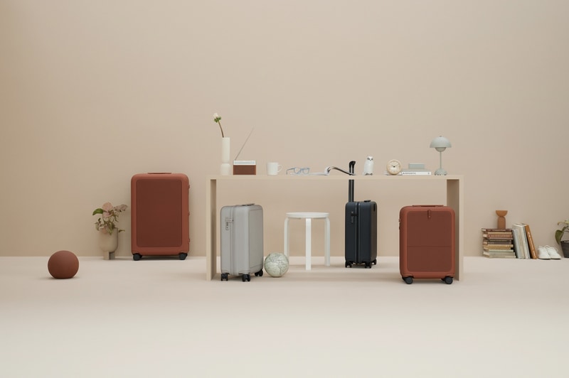 トラベルブランド「moln」のスーツケースの予約販売を開始する