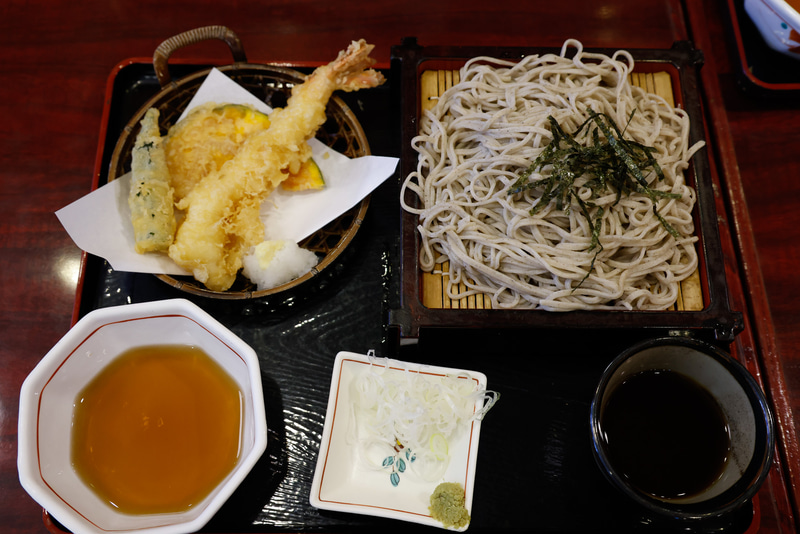 昼食の一例。なお、子供向けのメニューは別途、専用のものを用意していた