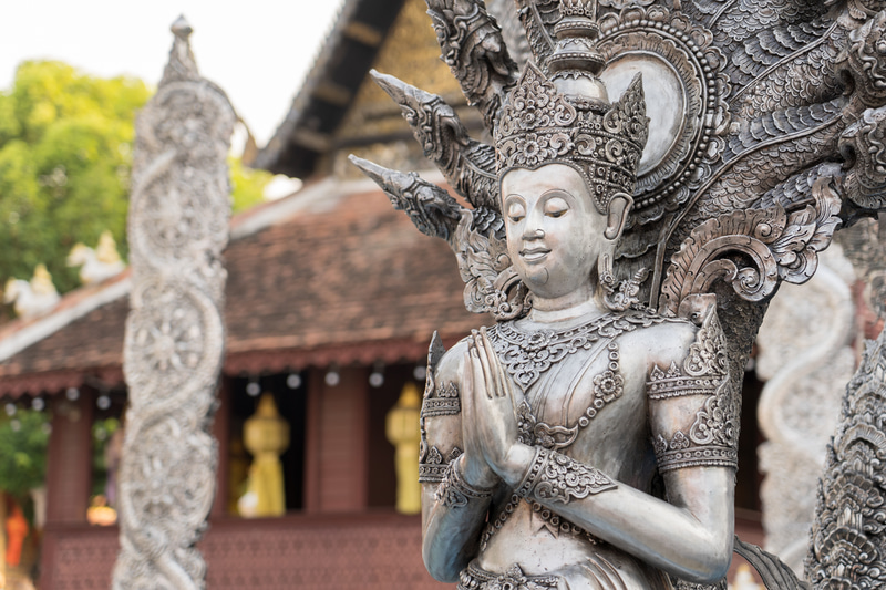 銀装飾を見るだけでも行く価値アリな銀のお寺、男性陣いわく本堂内部も素晴らしいそうですよ