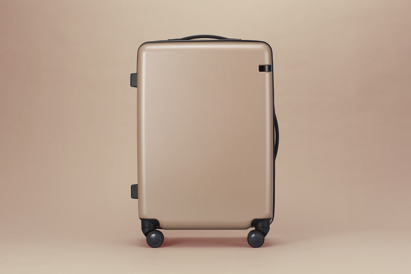 エースはコーナーの丸みを抑えて容量を最大限確保した「コーナーストーン2-Z」を発売した