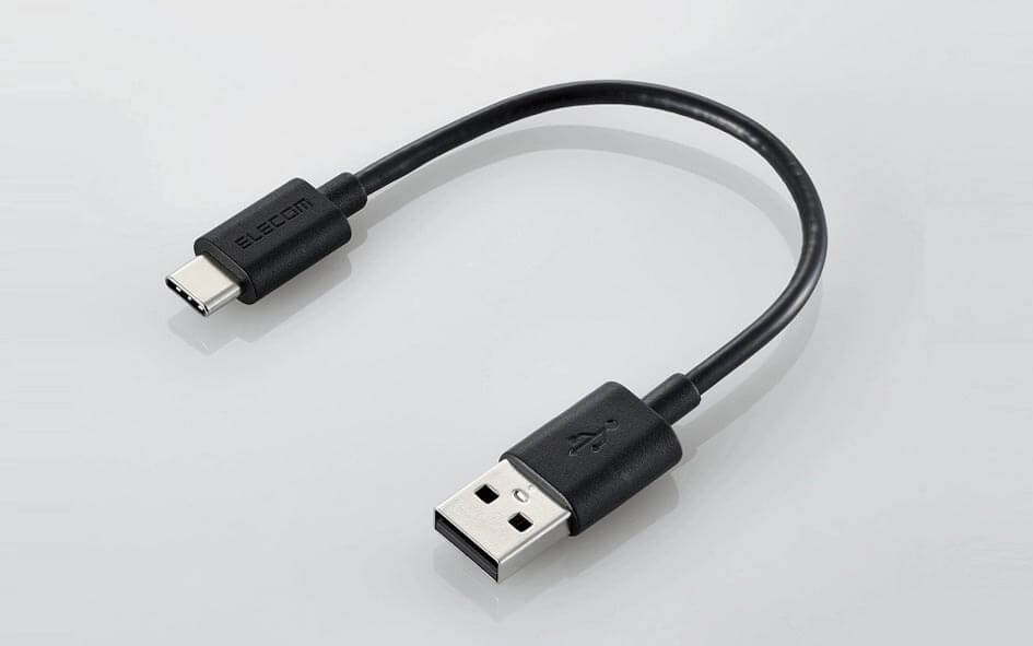 エレコム、コネクタをネジ栓でふさぐIP67防水防塵のモバイルバッテリー