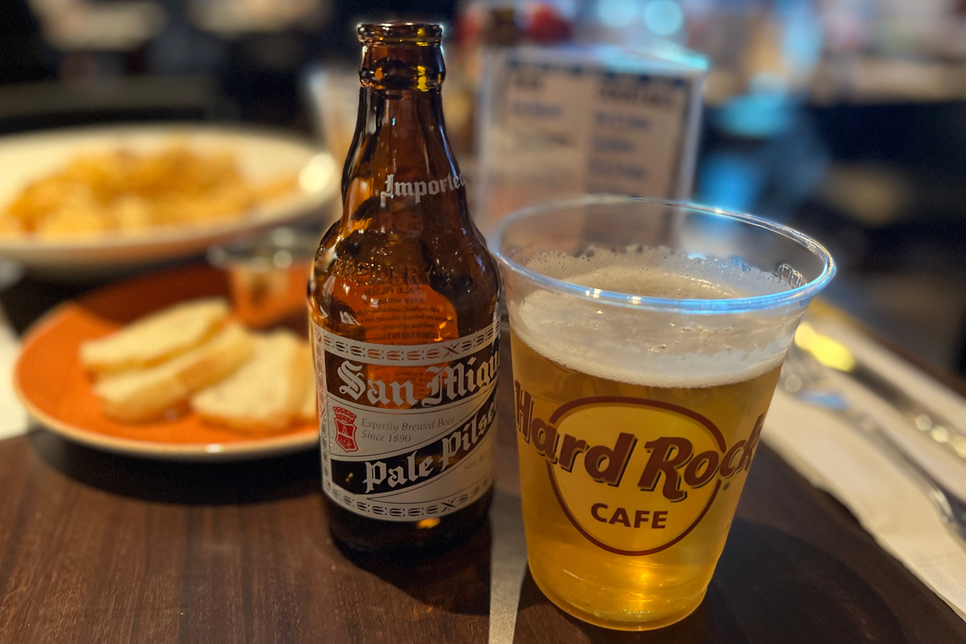フィリピンを代表するビール「サンミゲール」