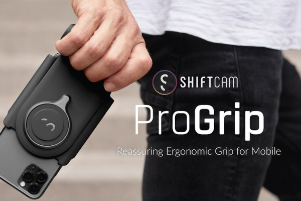 バッテリー搭載多機能グリップ