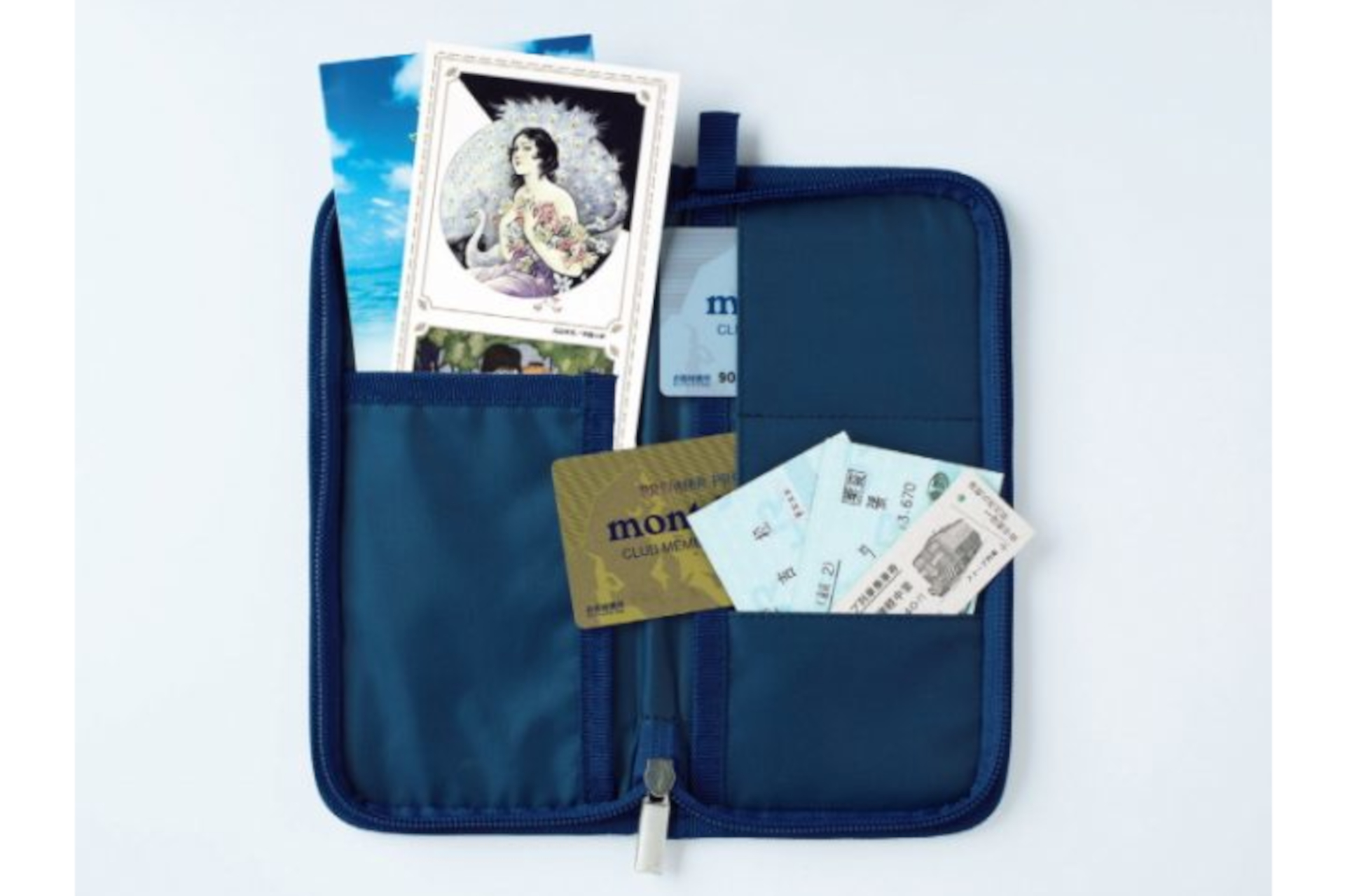 収納性抜群のモンベル×サライ「ファスナー式トラベル・ポーチ」