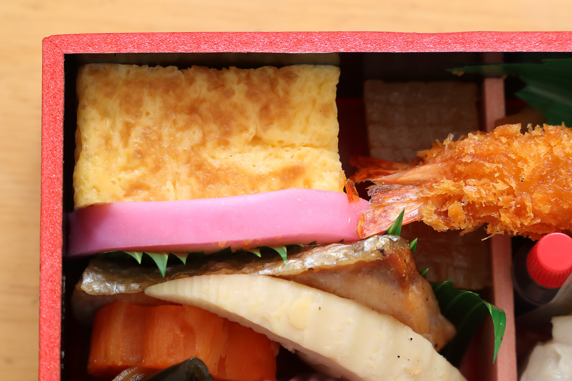 玉子焼きは出汁の味が聞きながらほんのり甘め