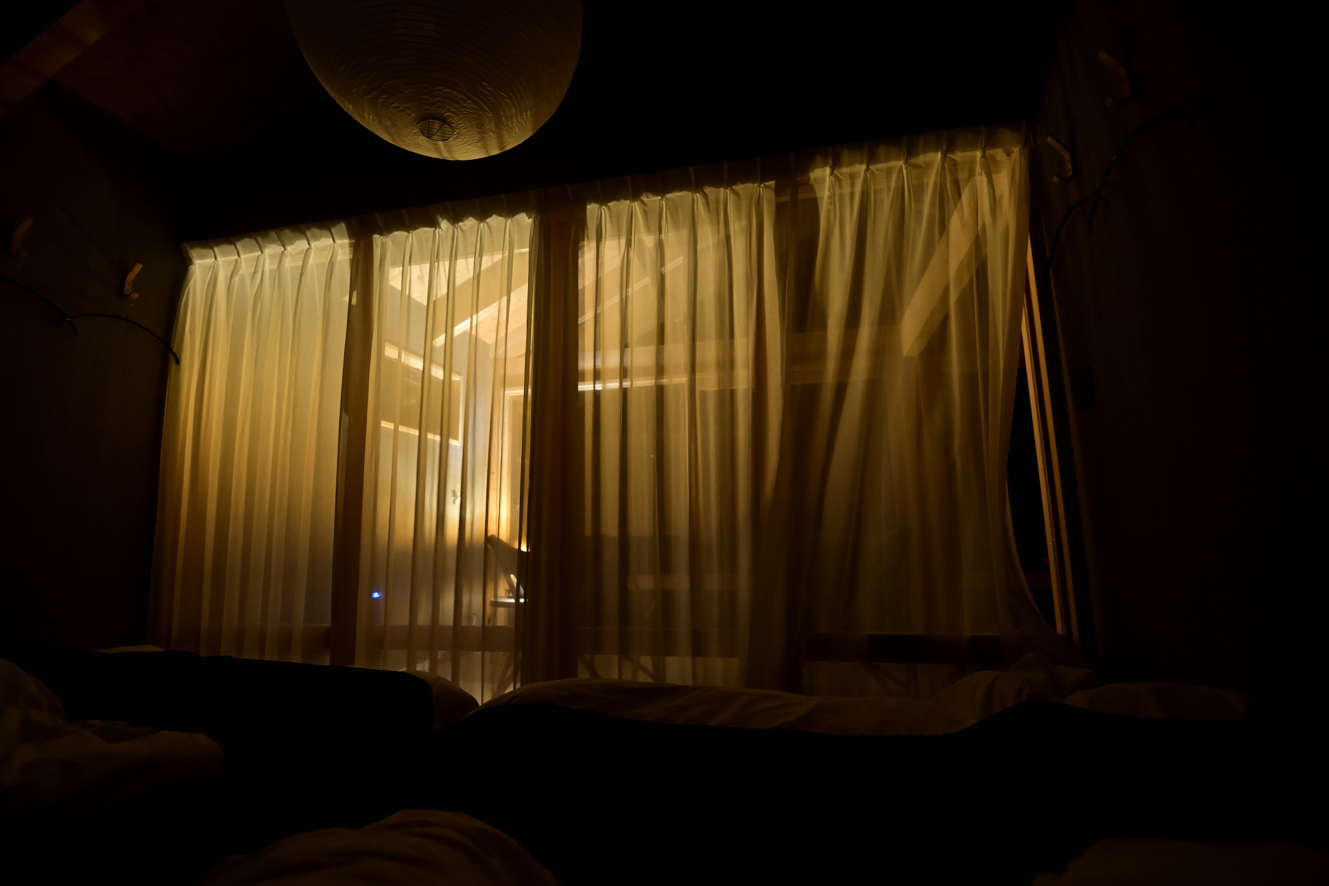 明日に備えてぐっすり眠るとしよう。おやすみなさい......Zzz