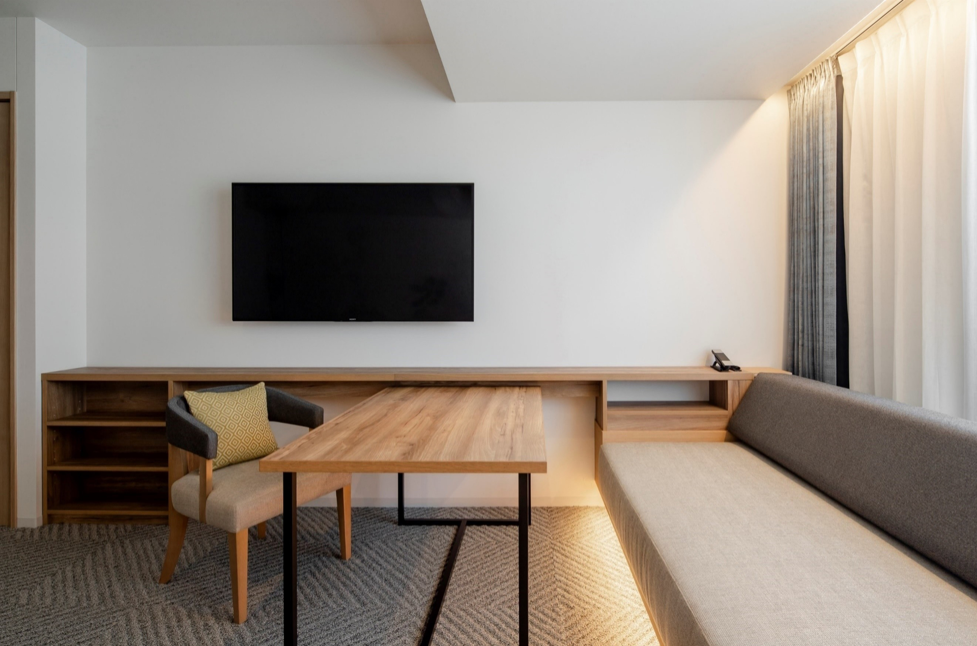 東急ステイ新宿イーストサイドでは「アジョインイングルーム」を用意