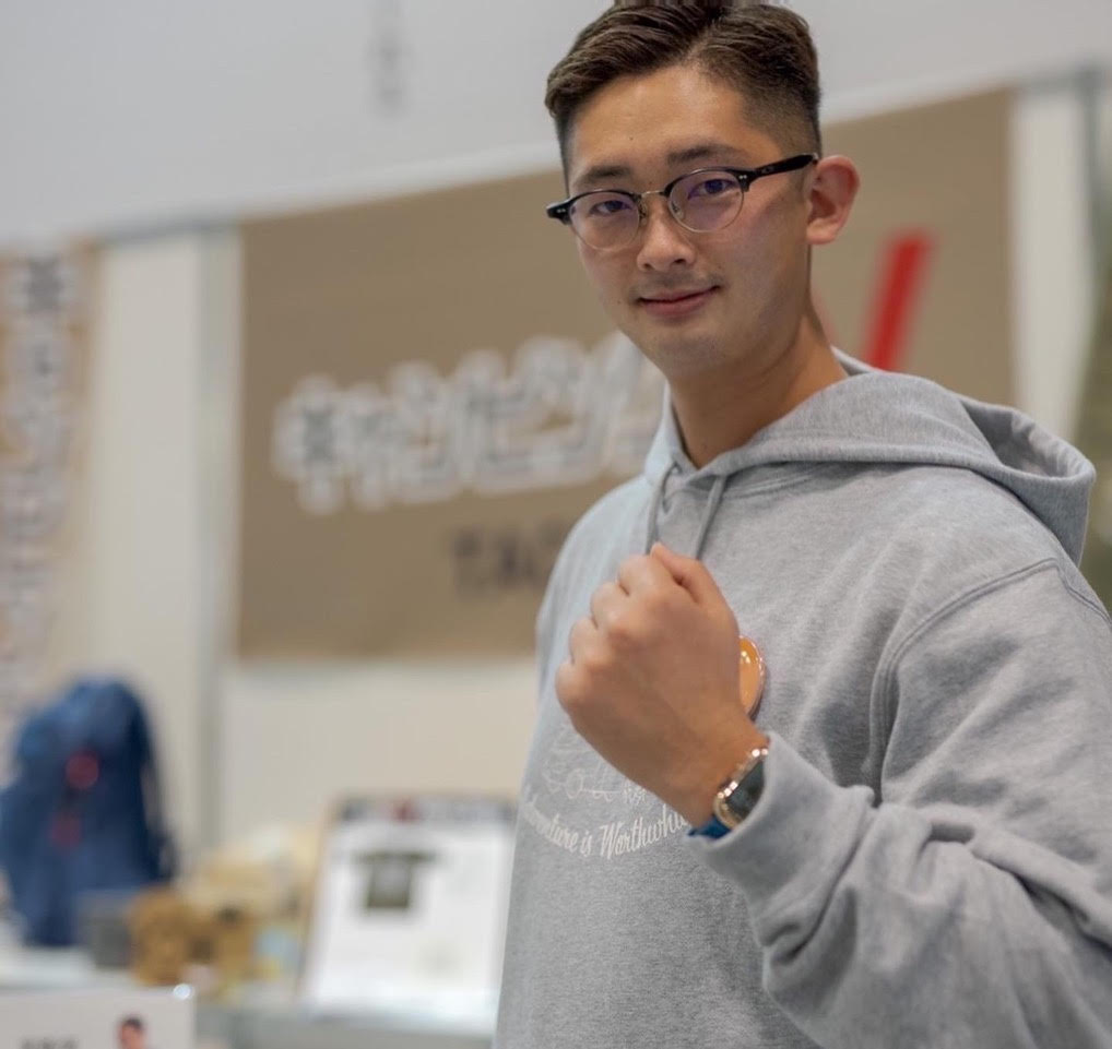 「キャンピングカーTVタックル」さん