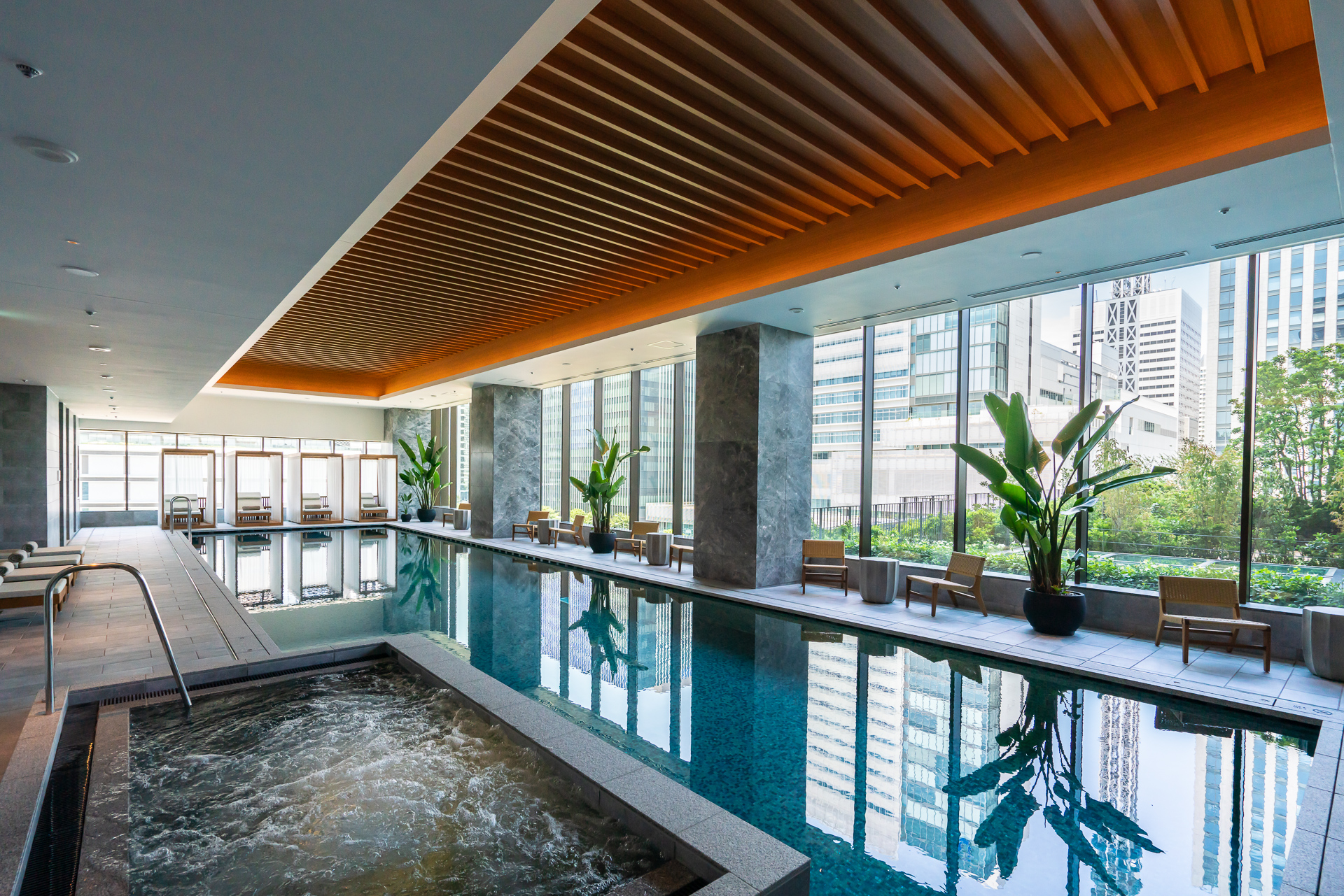 ジャグジー付き