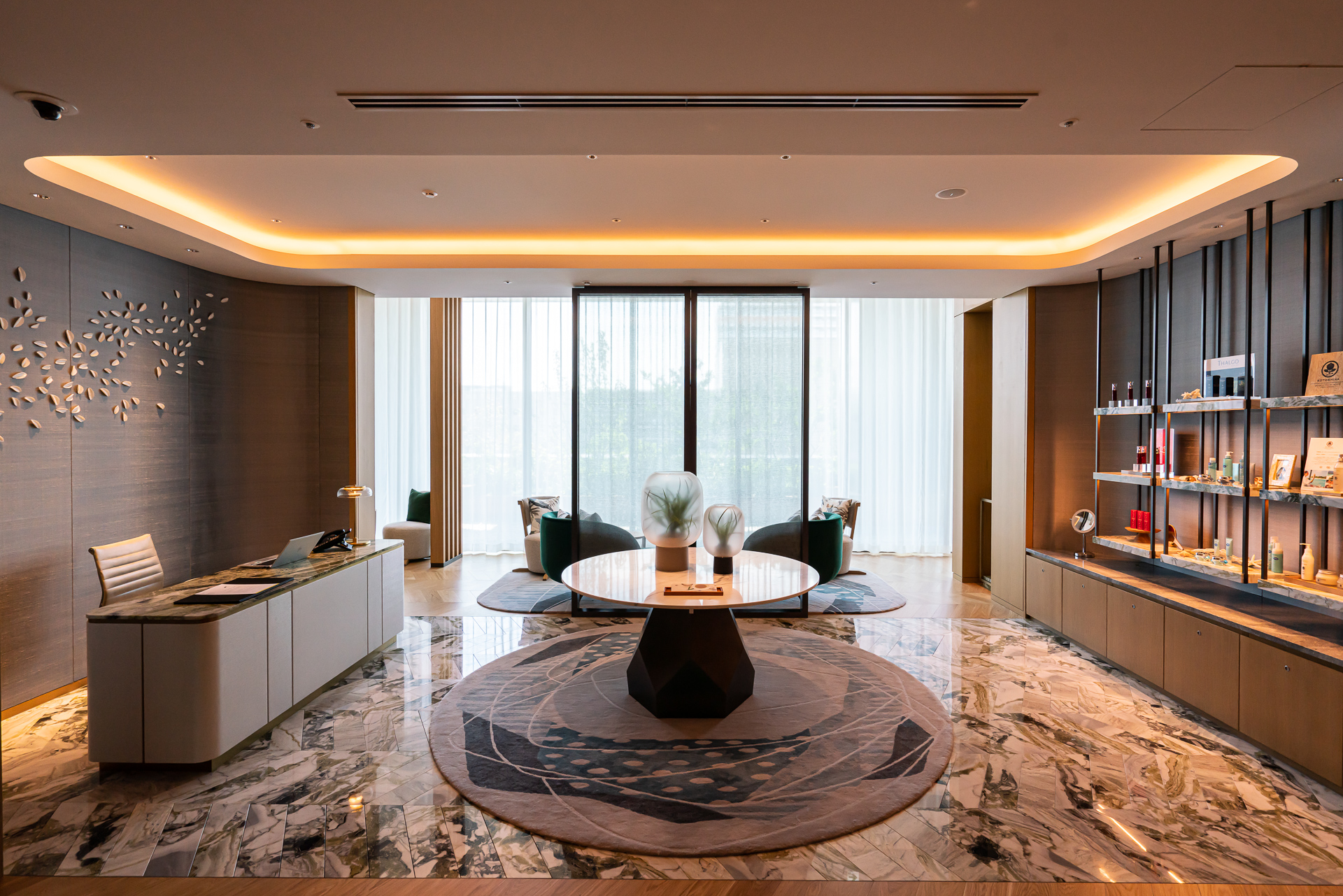 スパ施設「ヘブンリースパ バイ ウェスティン」受付