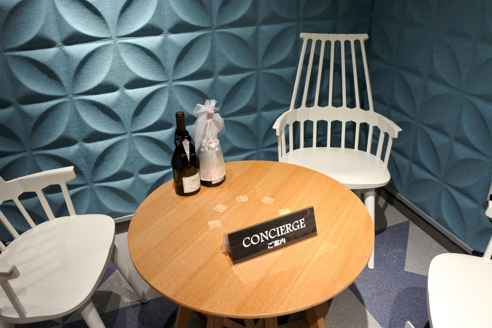 ウェディングの打ち合わせスペースもあります