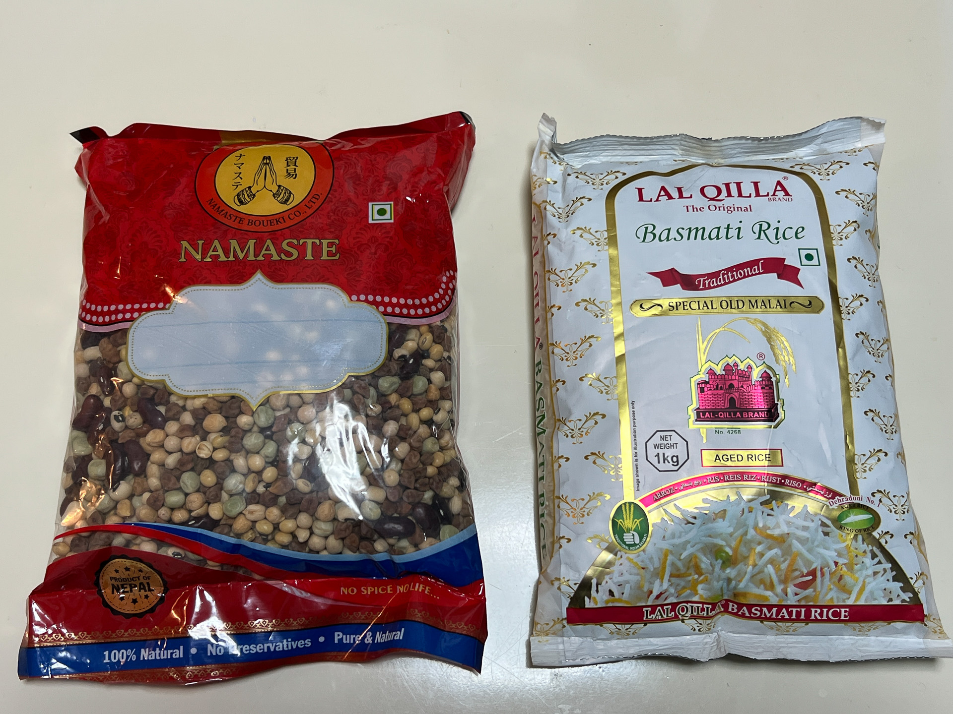 購入したミックスビーンズとバスマティライス