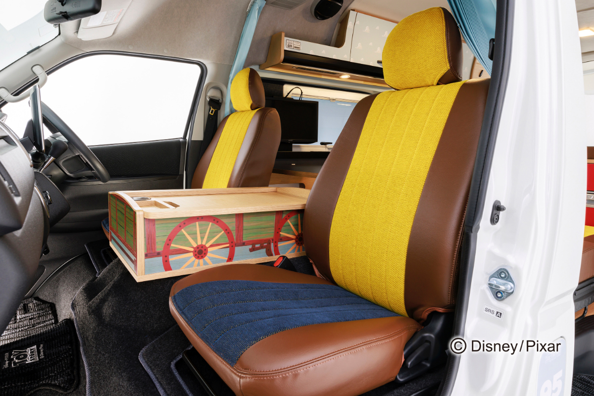 特別仕様のドライバーシート