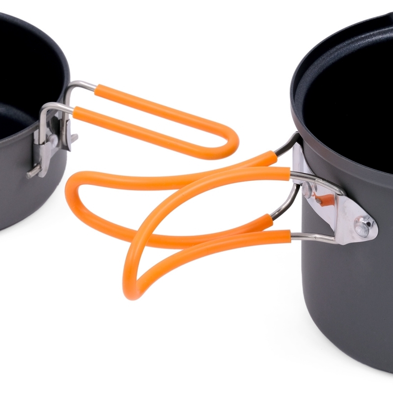 ゆるキャン△×コールマン、リンちゃんを刻んだ「パックアウェイ ソロ